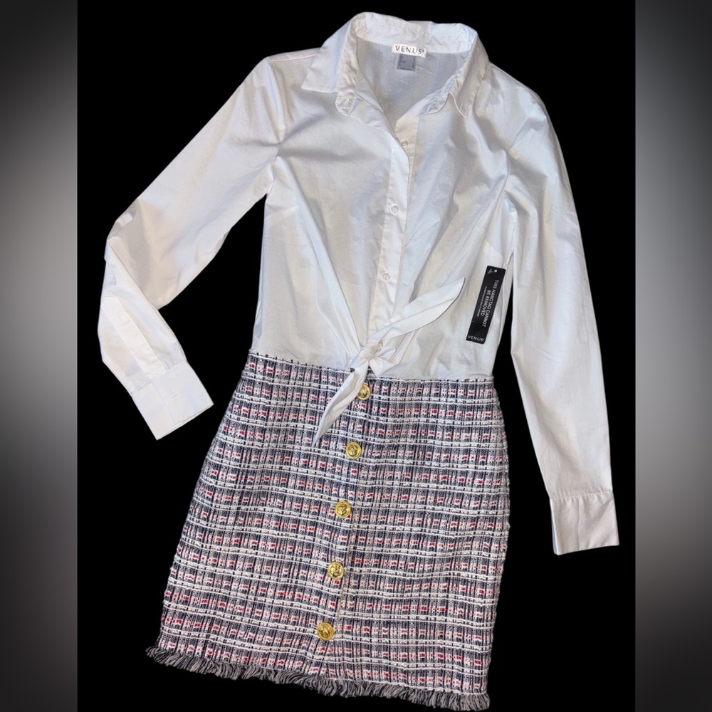 Venus White and Red Blue Tweed Plaid Skirt Button down dress size 2 gold buttons